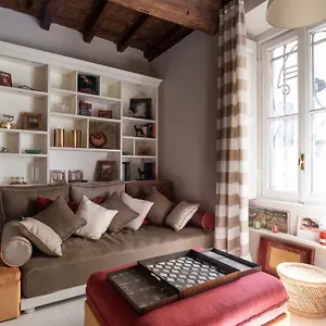https://passione-charme-apartment.italymilanhotels.net